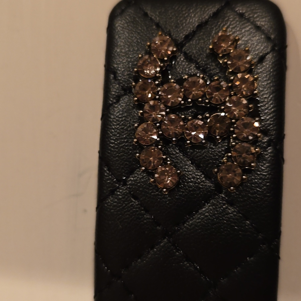 Chanel Black Hair Clip - Picture 2 of 5